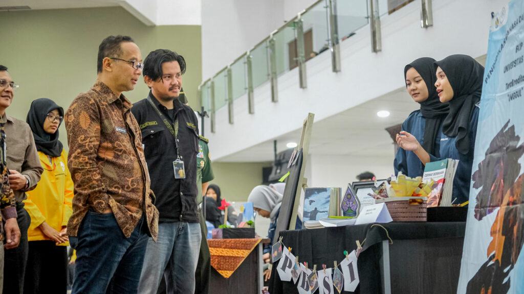 Wali Kota Magelang Apresiasi Pameran Jurusan Untuk Tingkatkan Mutu Untidar