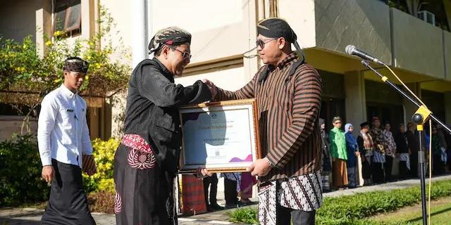 Momen Hardiknas 2025, Kota Magelang Raih SPM Tertinggi di Jateng