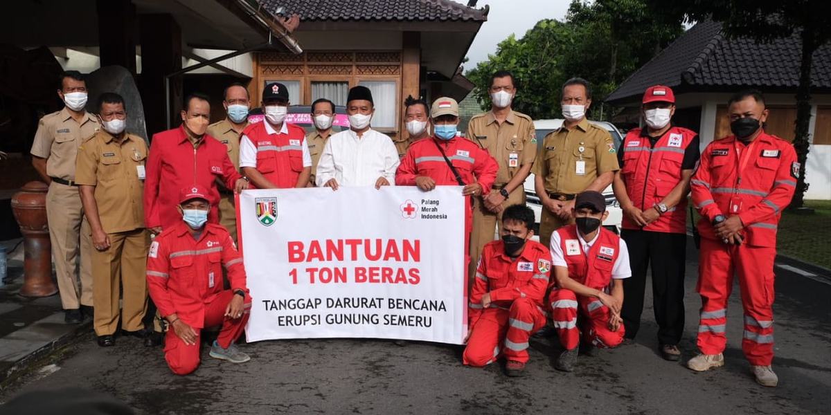 PMI Kota Magelang Kirim Bantuan Ke Korban Erupsi Semeru