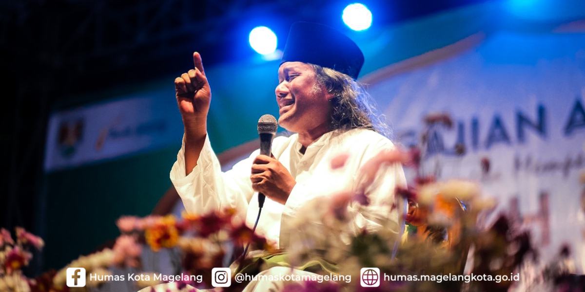 Ribuan Warga Ikuti Haul Syekh Subakir di Kebun Raya Gunung Tidar