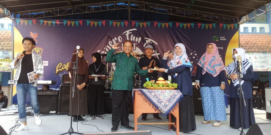 SMPN 2 Magelang Rayakan HUT Ke-73 Meriah dan Penuh Makna
