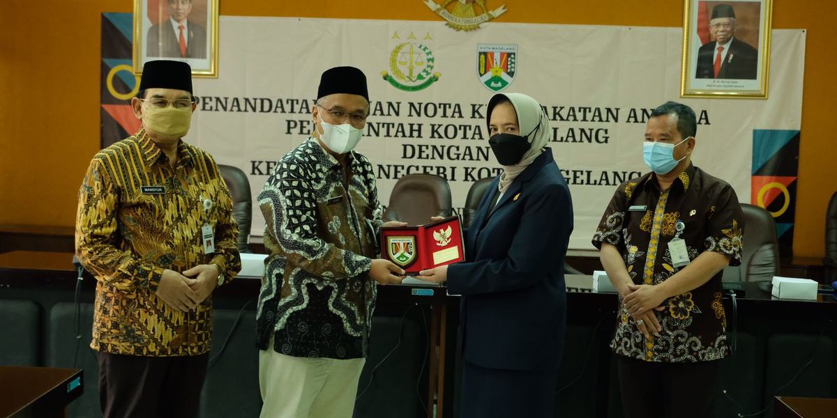 Pemkot Magelang dan Kejaksaan Negeri Tanda Tangani MoU Bidang Perdata dan Tata Usaha Negara
