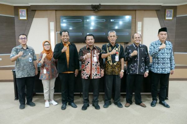 PEMKOT MAGELANG TUNJUKKAN KOMITMEN KETERBUKAAN INFORMASI DALAM UJI PUBLIK 2024