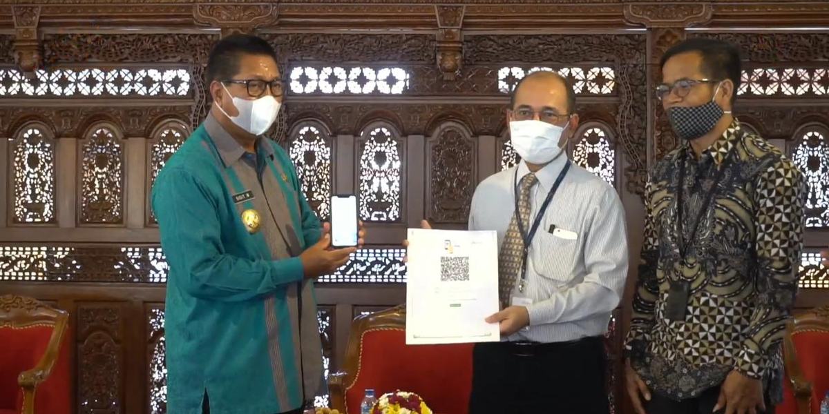 KOTA MAGELANG MULAI GUNAKAN QRIS UNTUK PEMUNGUTAN PAJAK DAN RETRIBUSI