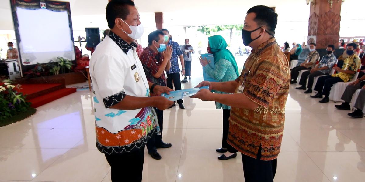 PEJABAT PENGAWAS DI LINGKUNGAN PEMKOT MAGELANG DIIMBAU BEKERJA EFEKTIF, EFISIEN DAN OPTIMAL MELAYANI PUBLIK
