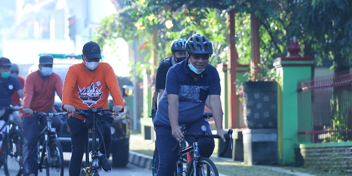 GOWES PERDANA WALI KOTA BERSAMA JAJARAN PEMKOT MAGELANG