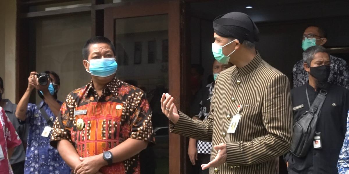 SAMBANGI KOTA MAGELANG, GANJAR APRESIASI KINERJA PEMKOT DAN TEKANKAN OPTIMALISASI PROGRAM 3T UNTUK PENANGGULANGAN COVID-19