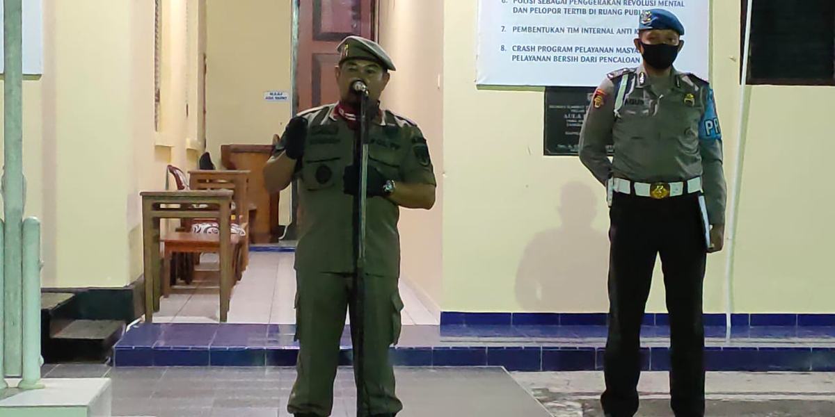 SATPOL PP GELAR OPERASI PENINDAKAN PENERAPAN NEW NORMAL, WARGA YANG TIDAK BERMASKER DI TEMPAT PUBLIK DIKENAI SANKSI