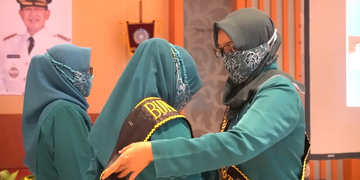 PELANTIKAN TP PKK DAN PENGUKUHAN BUNDA PAUD DIHARAPKAN MAMPU BANGUN KARAKTER ANAK BANGSA