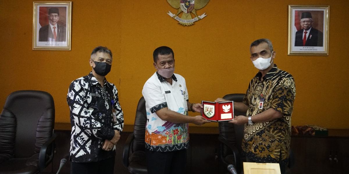 Manajemen Satu Data ‘DataGo’ Jadi Objek Studi Tiru Kabupaten Karanganyar dan Kabupaten Tegal