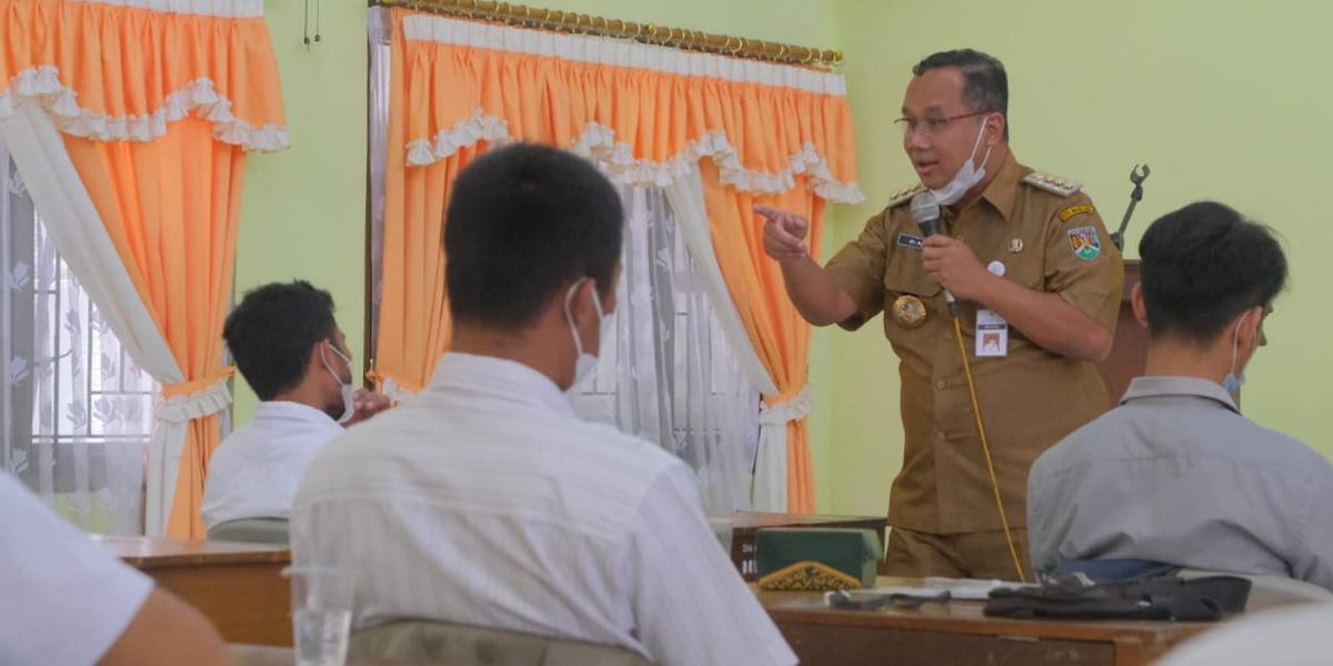 Pelatihan Aquascape, Asah Keterampilan Budidaya Ikan Hias di Kota Magelang