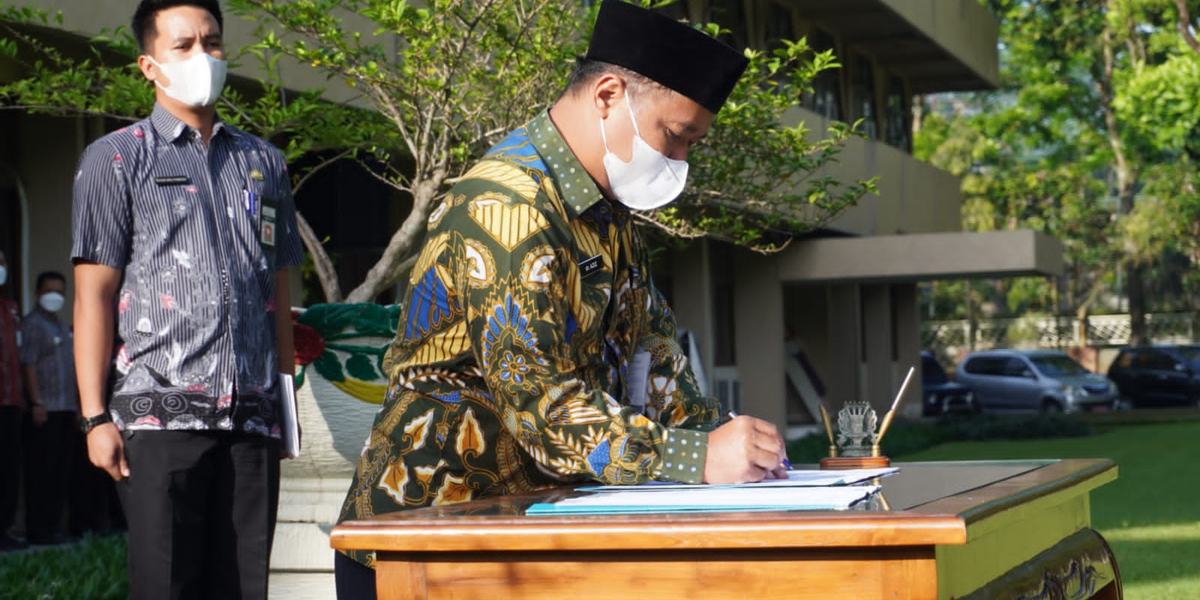 152 PPPK Guru Formasi 2021 Kota Magelang Tandatangani Kontrak