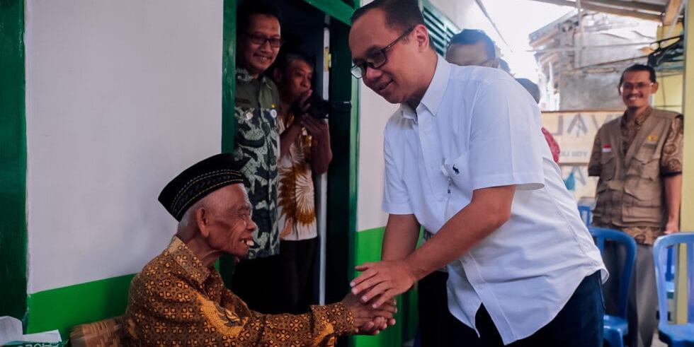 Wali Kota Magelang Serahkan RTLH Warga yang Sudah Diperbaiki Baznas
