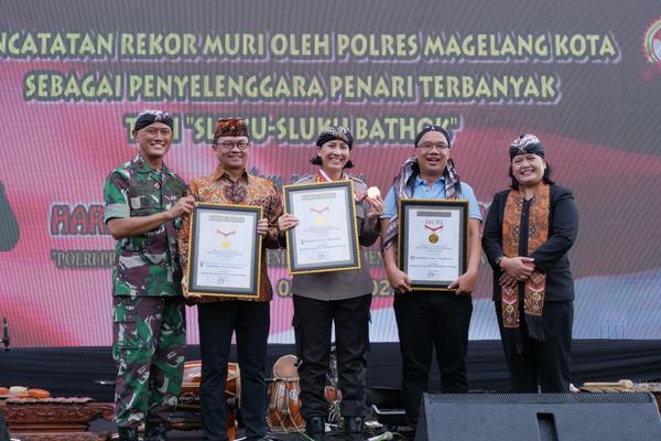 Kota Magelang Sukses Pecahkan Rekor Muri Tari Sluku Sluku Bathok