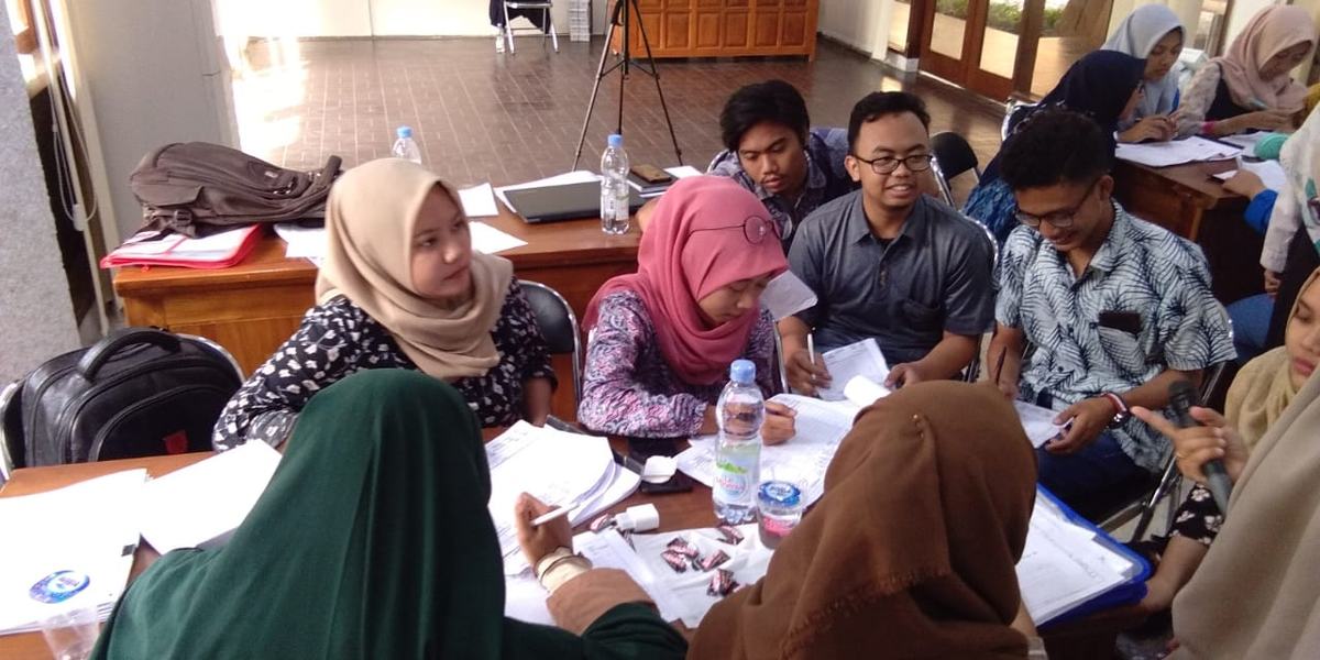 Bimbingan Teknis Hari Kedua tim Surveyor dan Tim Pengawas SUSEE19