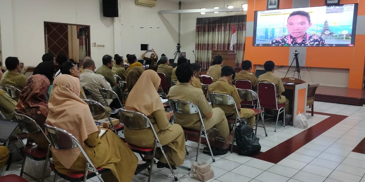 Evaluasi Implementasi Program Kota Cerdas (Smart City) Tahap I Kota Magelang Tahun 2024