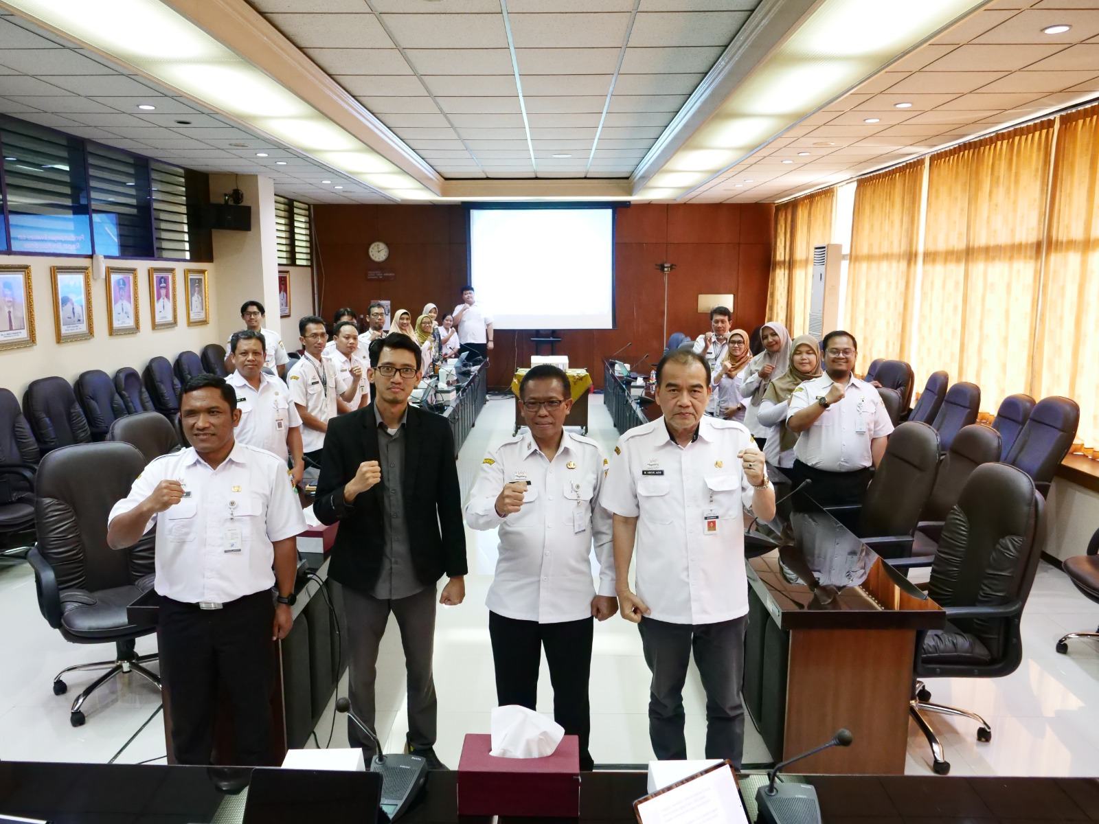 PENDAMPINGAN EVALUASI DAN RAPAT TIM KOORDINASI PEMERINTAH DIGITAL KOTA MAGELANG