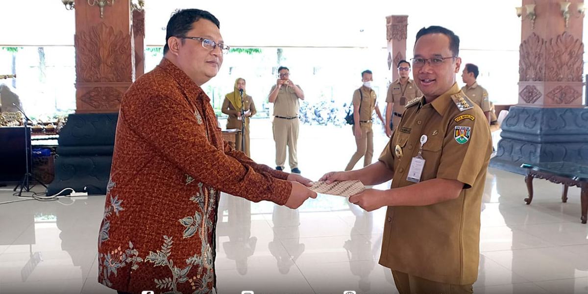 Wali Kota Lantik Ahmad Fauzan Sebagai Direktur Perumda Prima Oto