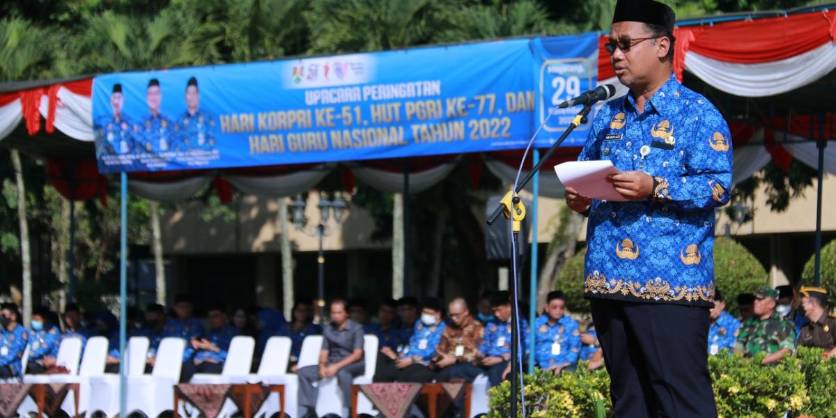 Bahagianya Sarimin, PNS Kota Magelang Terima Beasiswa Korpri Untuk Anaknya