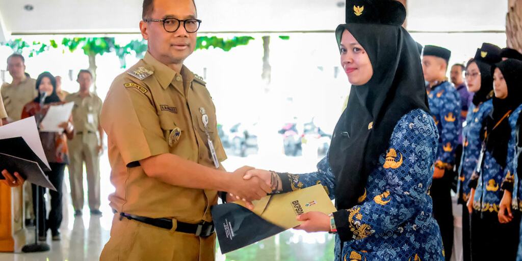 Ambil Sumpah 254 CPNS atau PNS, Wali Kota Magelang Pesan Jaga Integritas