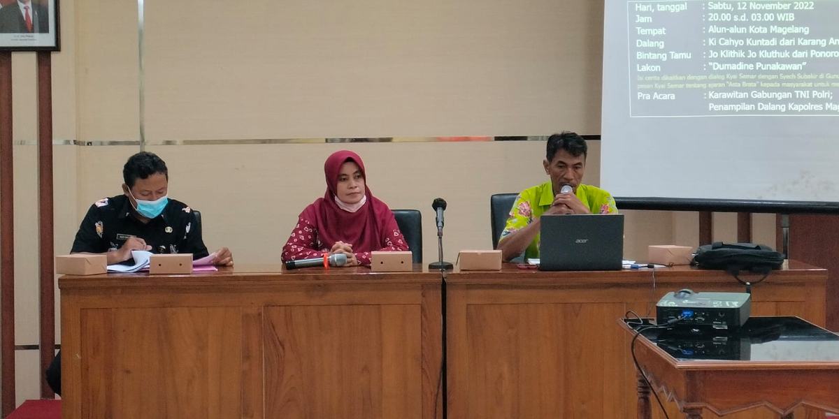 Pagelaran Wayang Kulit Jadi Sarana Sosialisasi Ketertiban dan Bahaya Rokok Ilegal